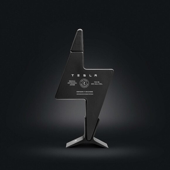 ✨Rare Tesla Tequila – Limited Edition Mezcal ✨ - Picture 1 of 3